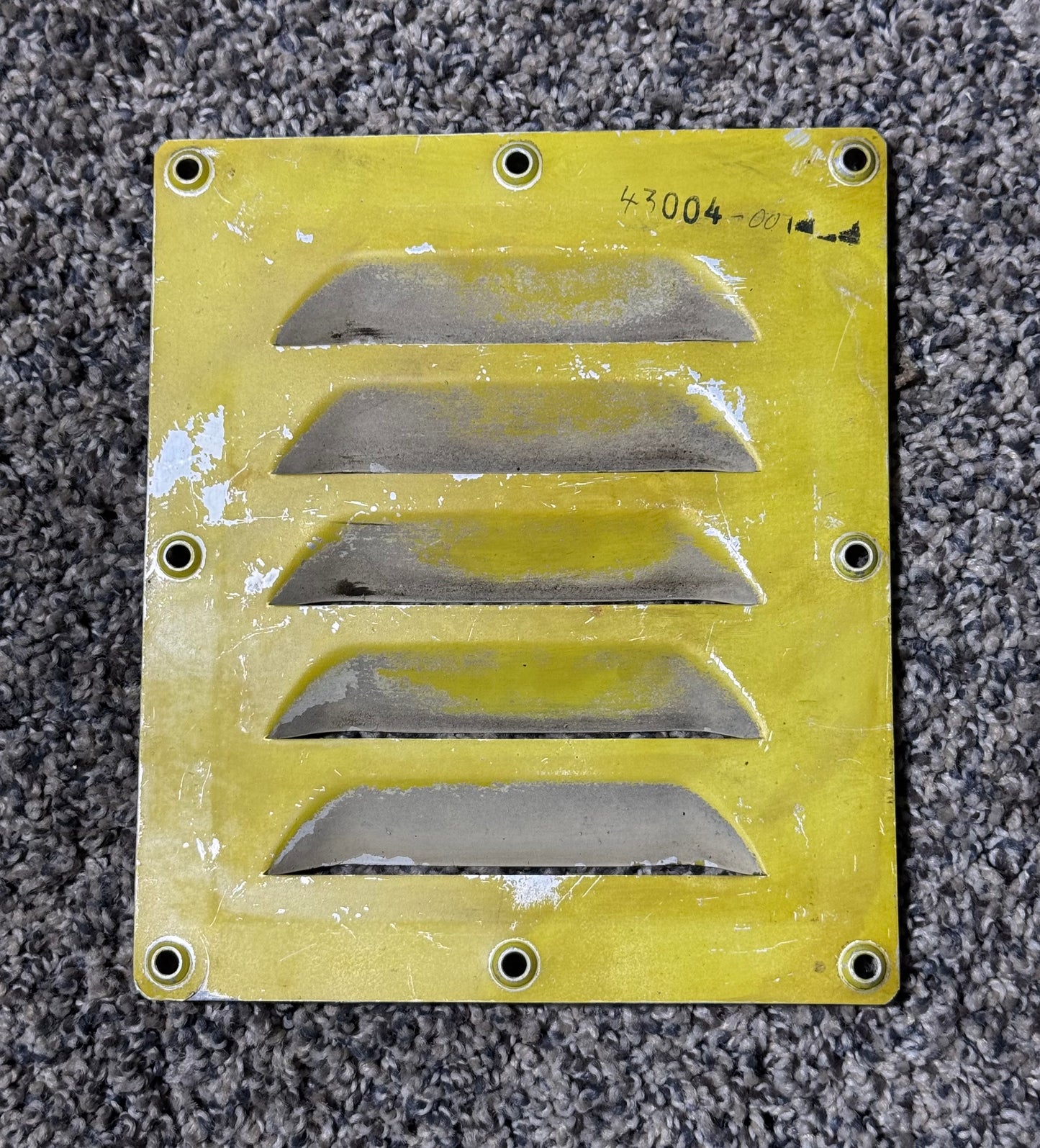 43004-00 PA-31 Cowling Vent