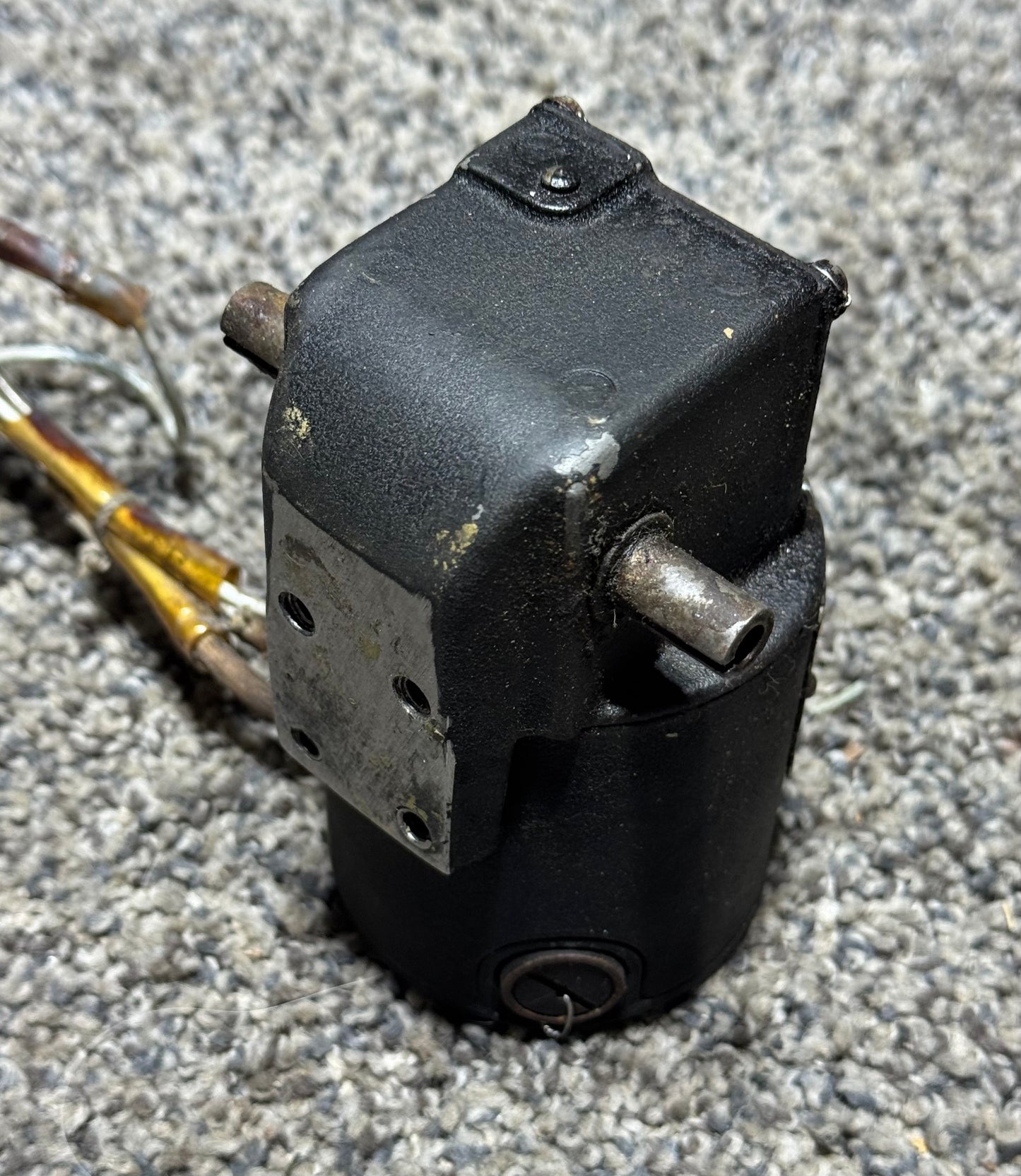 35-364151-57 Beechcraft 58 Flap Motor Assembly