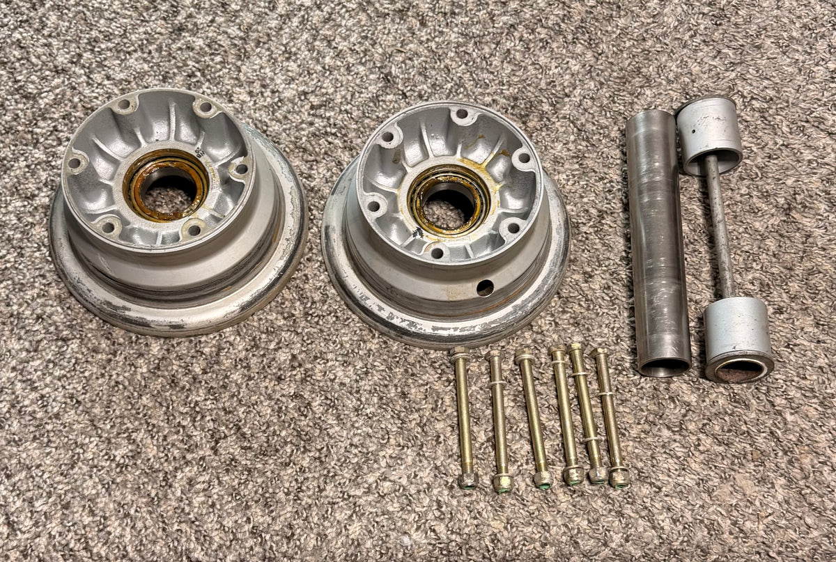 40-140 Cleveland Parker 6.00 X 6 Wheel Assy w/ Bolts