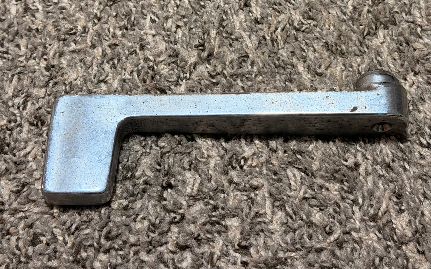 1217053-4 Cessna 172RG Inside Door Handle Assy