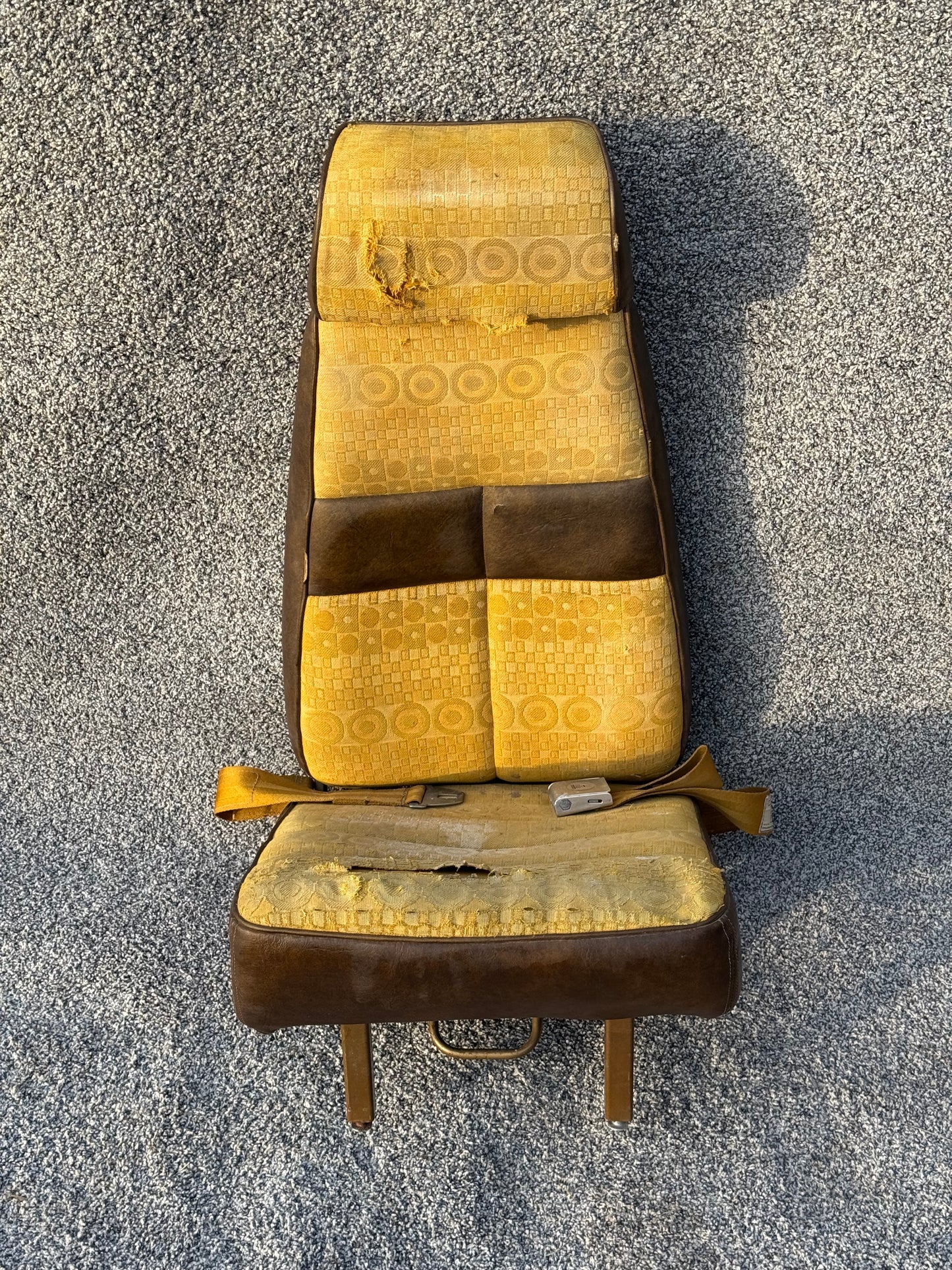 60-530294-7 Beechcraft Seat