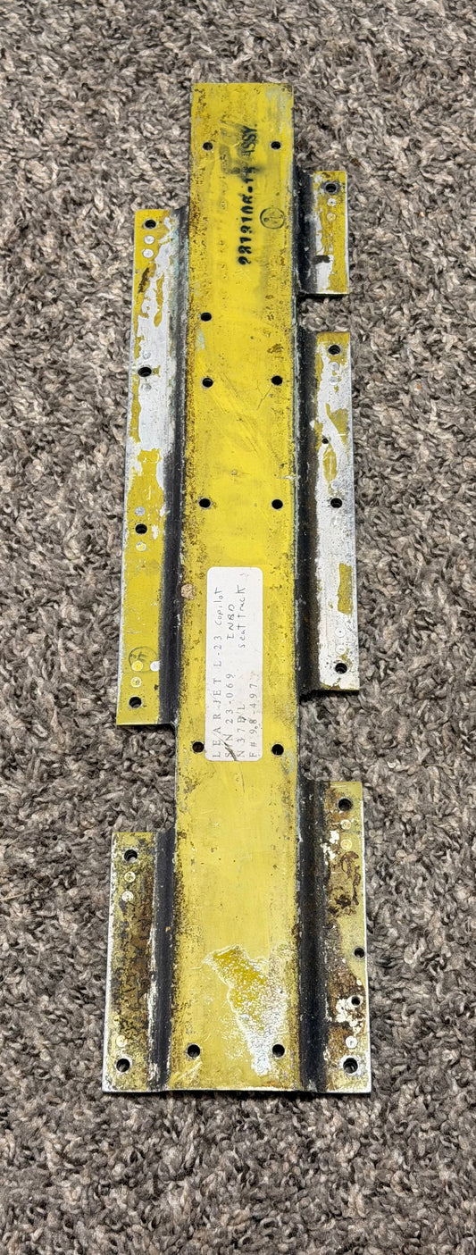 2313106-15 Learjet L23 Co-Pilot Inbd Seat Track Assy