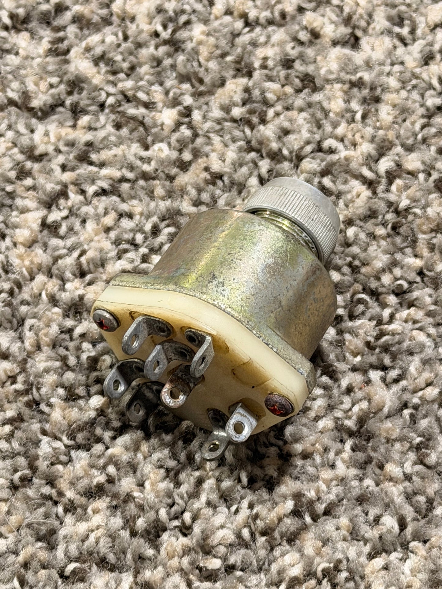 C292501-0107 Ignition Switch (No Key)