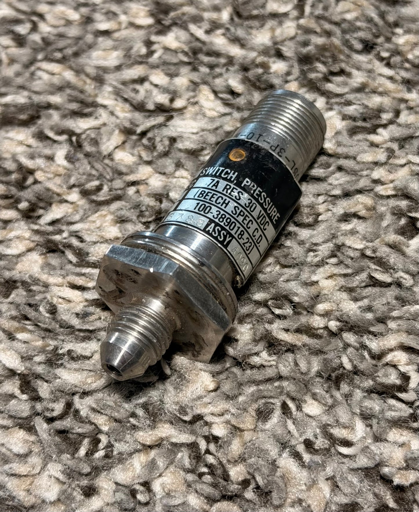 100-389018-23 ITT Neo-Dyn Pressure Switch Assy