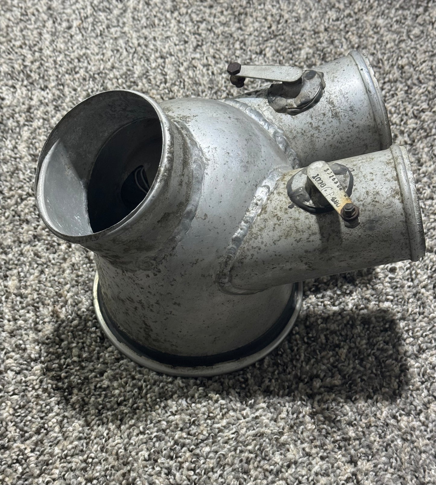 5316502-2 Cessna 340 Plenum Assy