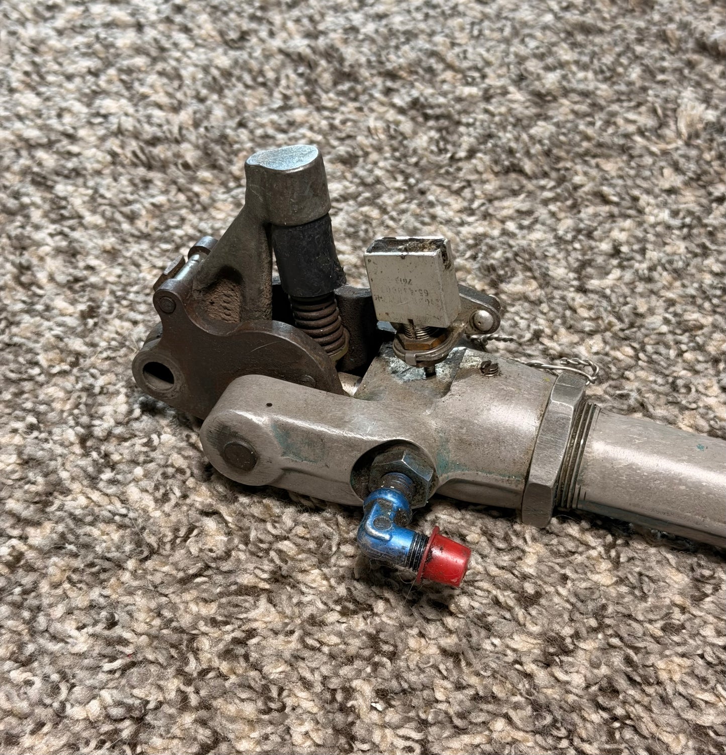 1280104-1 Cessna 210 Nose Gear Actuator Assy