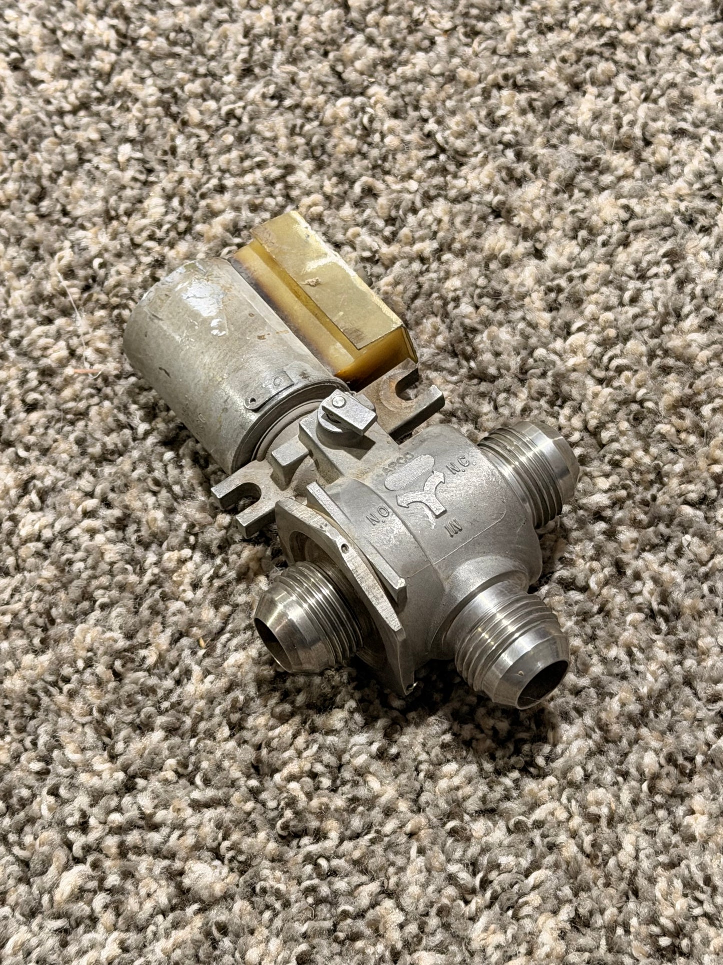 504900 Apco Directional Control Valve
