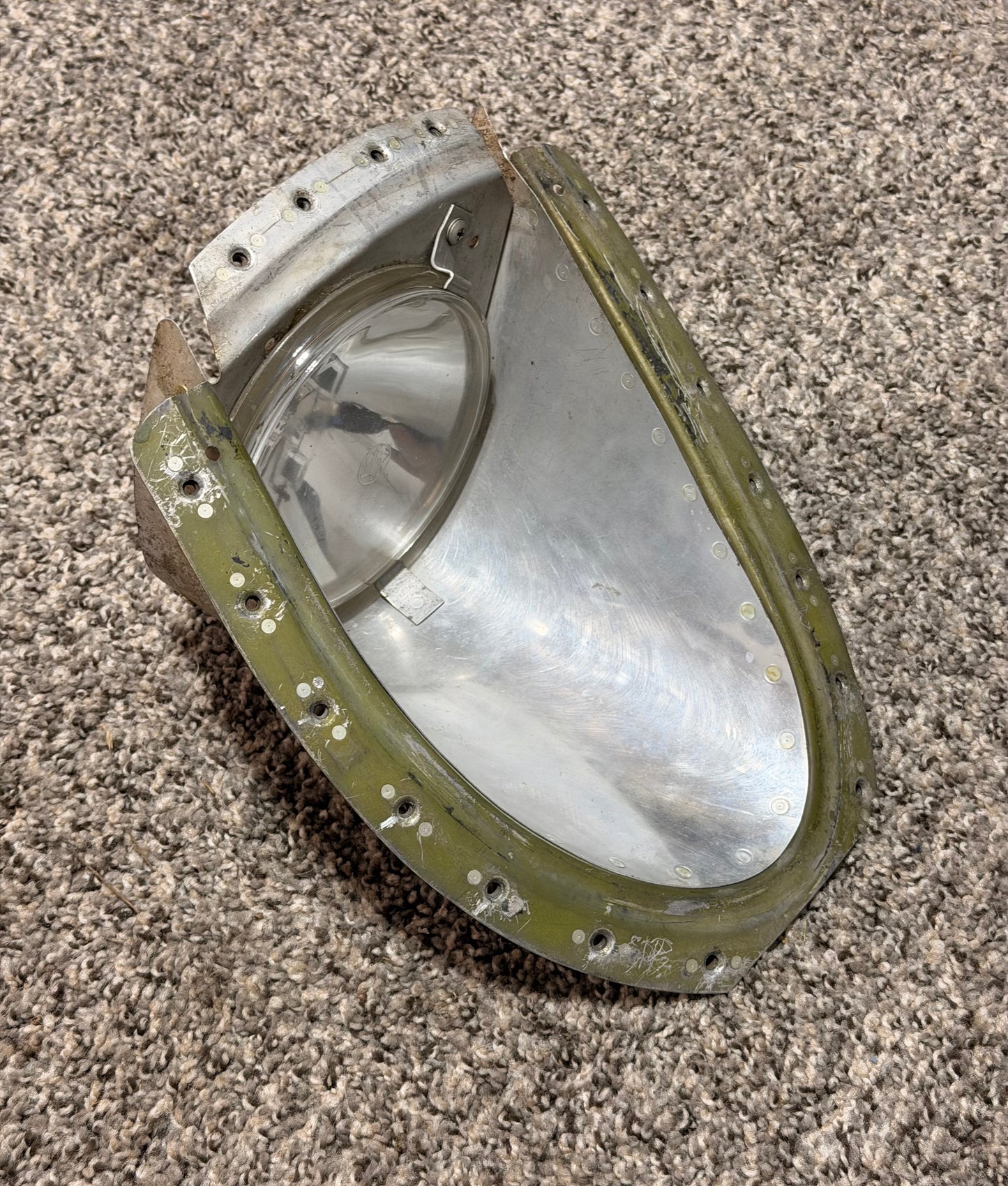 5800005-19 Aero Commander 500B Landing Light House LH Assy