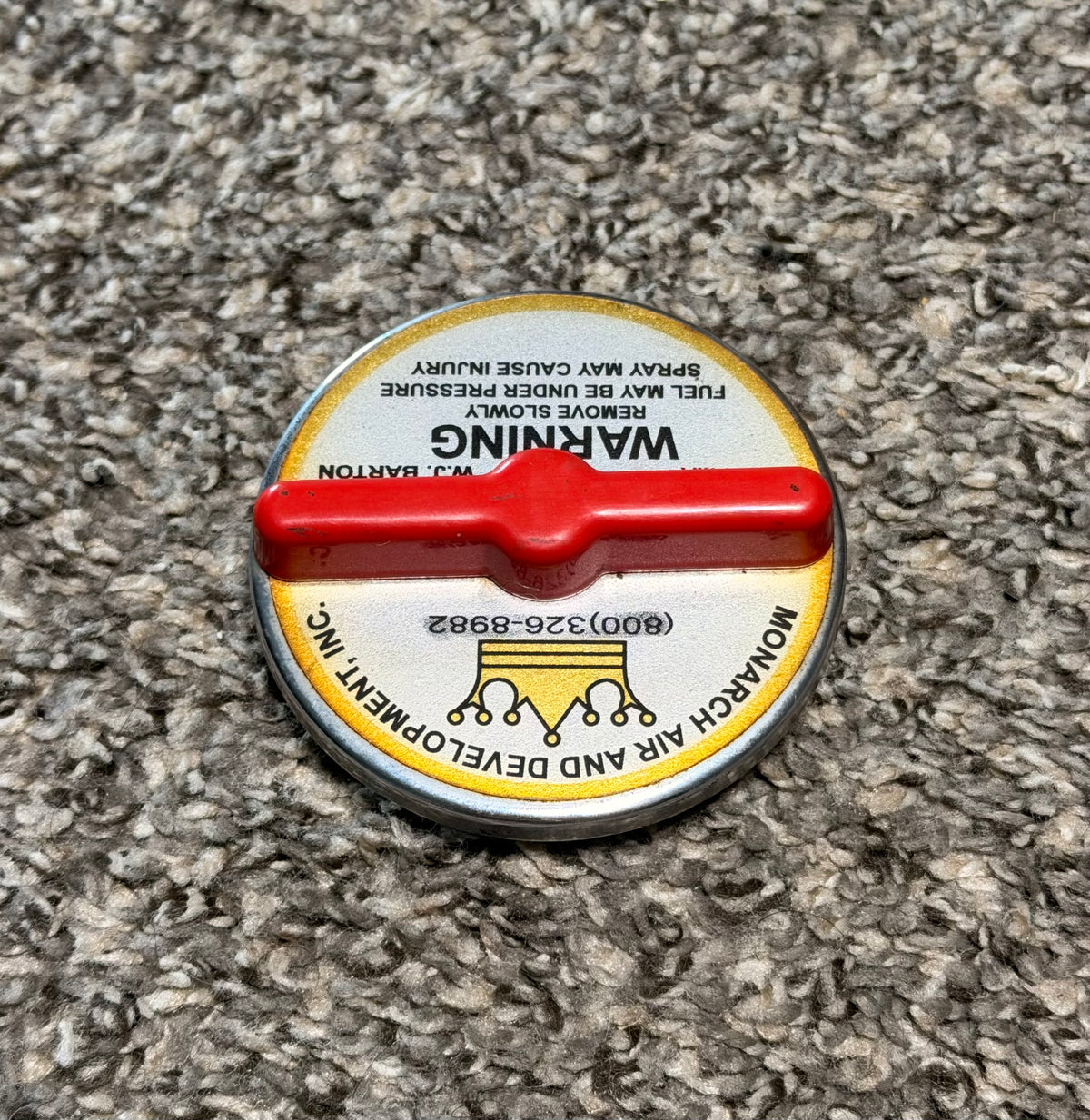 0716128-24 Monarchs Gas Cap Assy