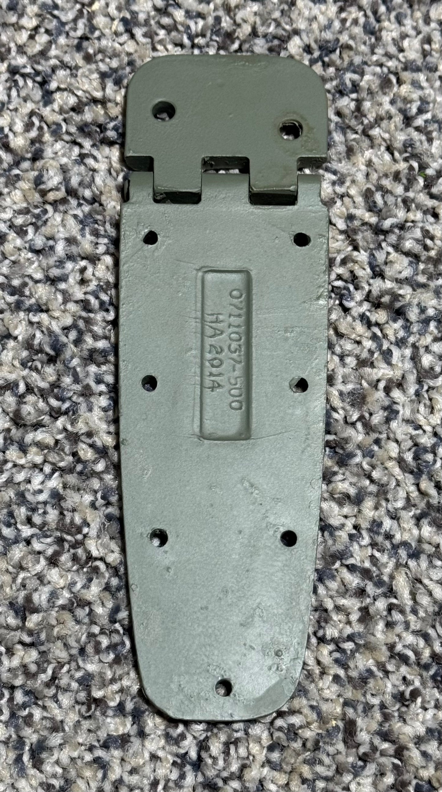 0711037-500 Cessna Door Hinge