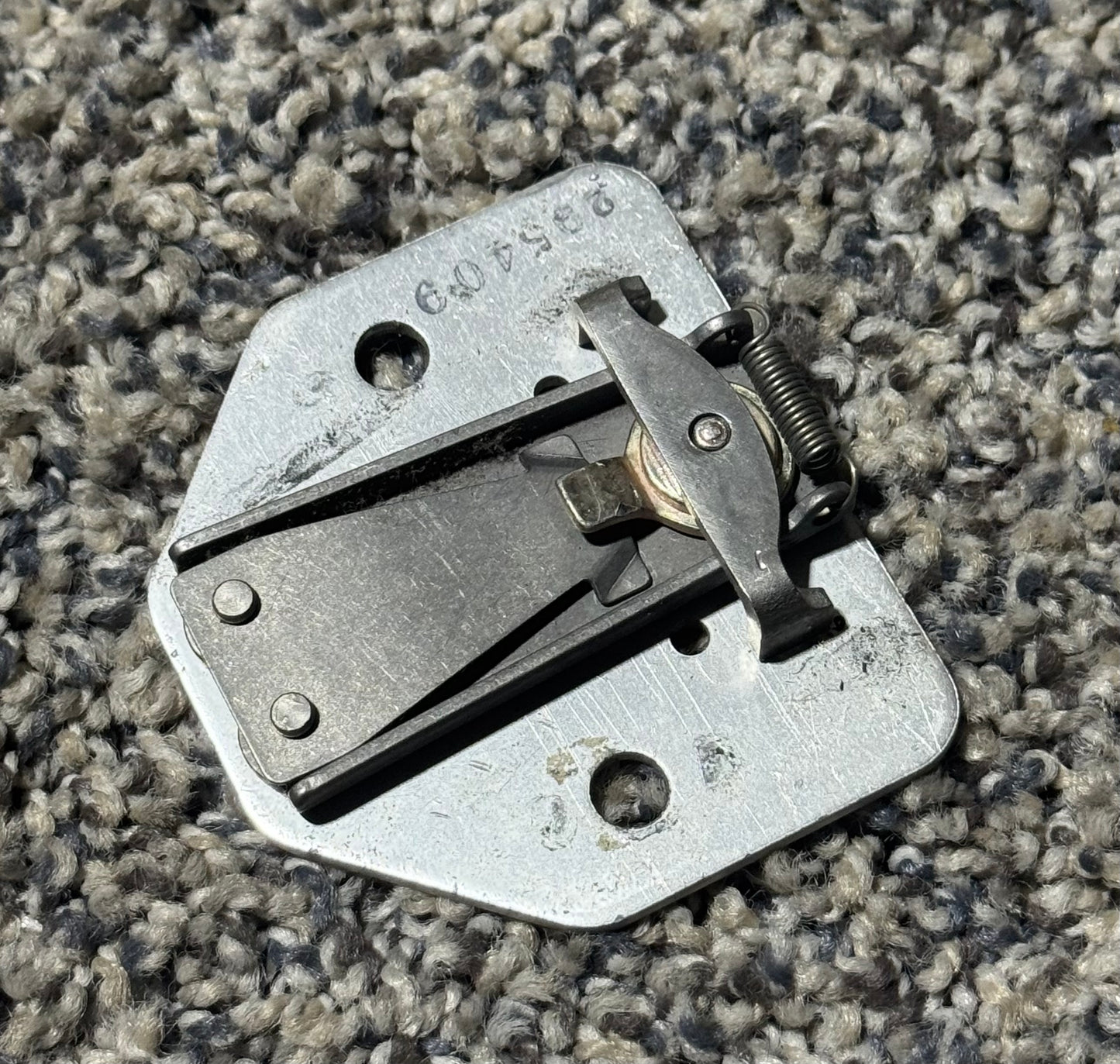 295409 C-310 Seat Wedjit