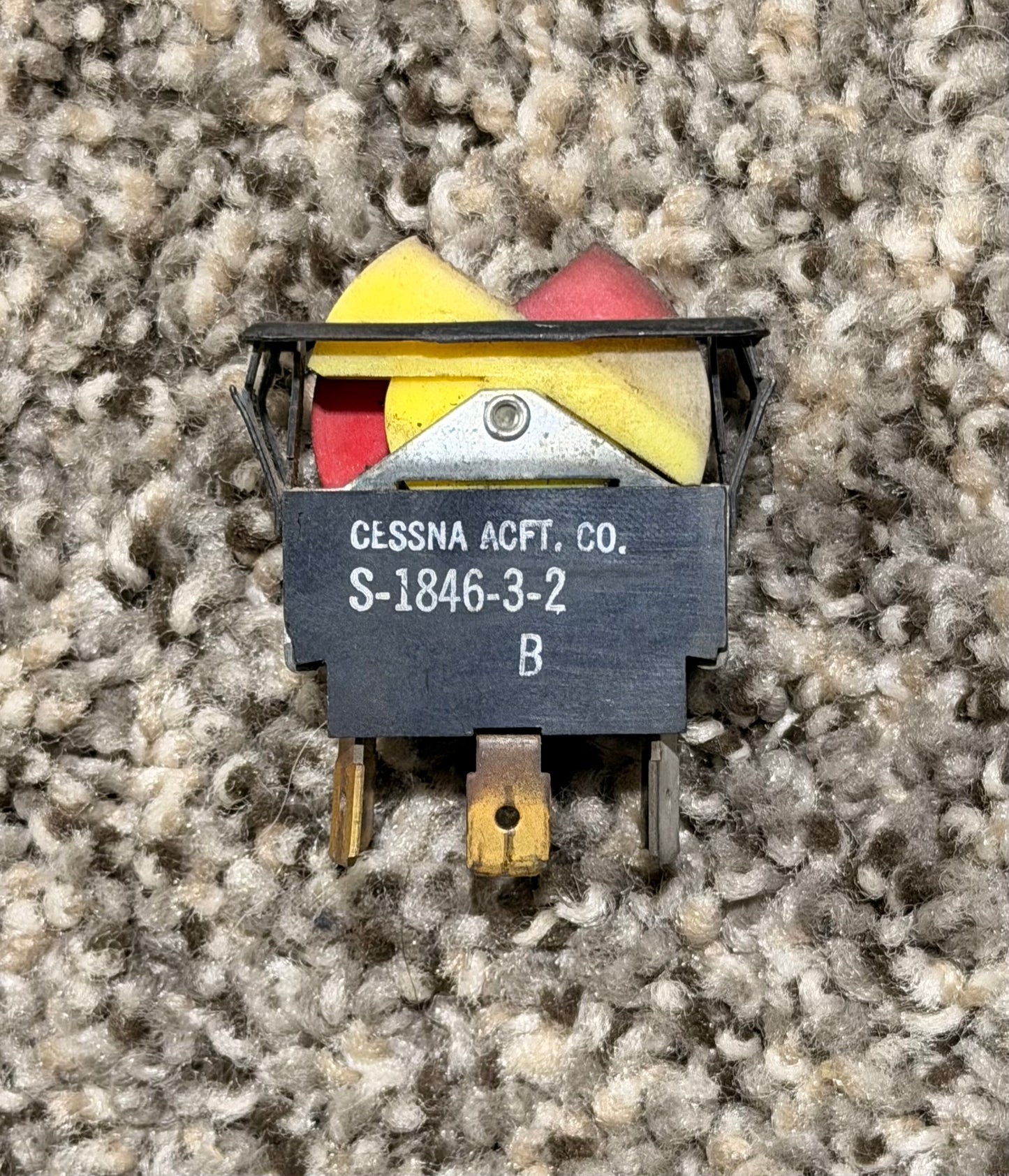 S1846-3-2 Cessna T207 Fuel Pump Switch
