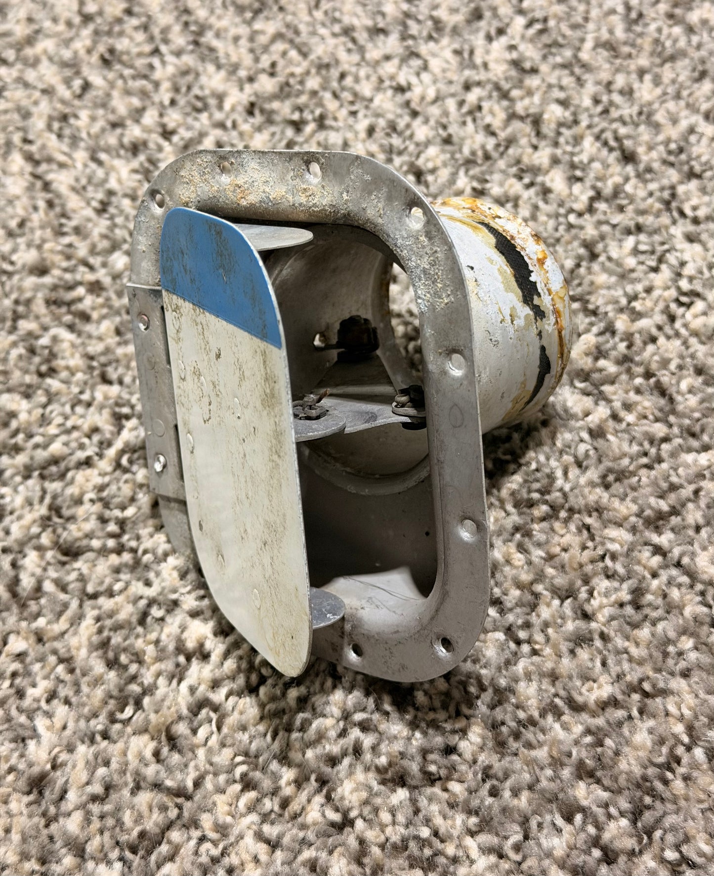 1213475-3 Cessna T210N Cold Air Inlet LH Assy