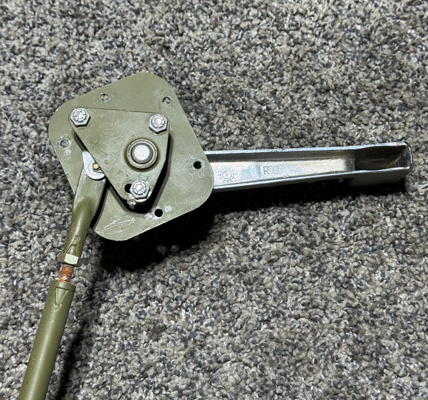 1217088-2 Cessna 210 Interior Door Handle Base Plate W/ Push Rod & Door Handle