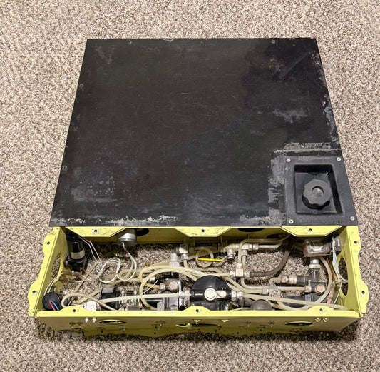 07620-01 Aero Space Systems & Technologies TKS De-Ice Wing Assy / Cav Ice Protection Windshield Washer Suppressed Pump /
Cav AeroSpace TKS Metering /Pump Assy De-Ice 28 /
TKS De-Ice Pressure Switch /
Cav TKS De-Ice Flow Valve Assembly