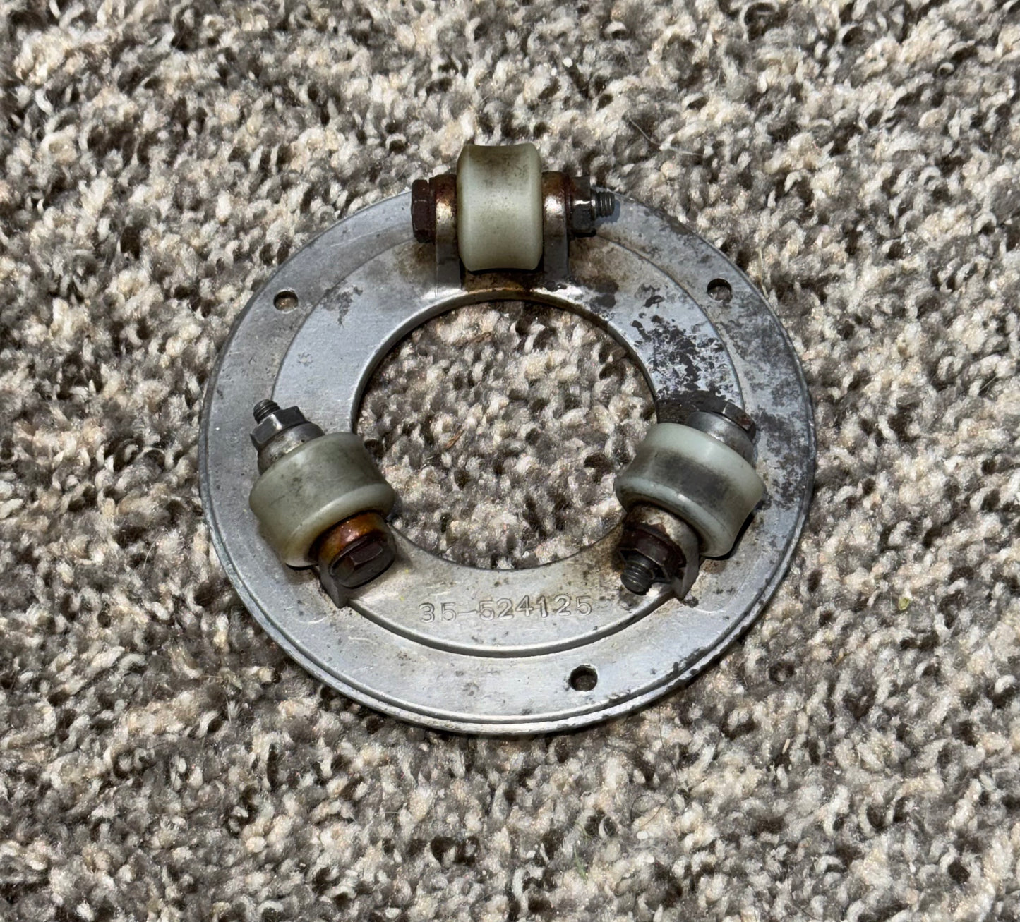 35-524125 Beechcraft 35 Control Column Hanger