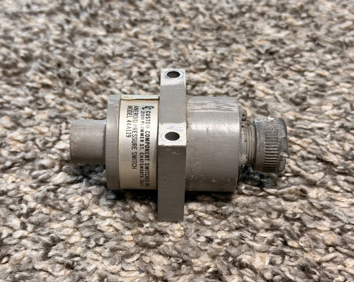 44A119 Custom Component Switches Aneroid Pressure Switch