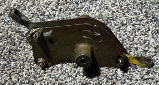 0422430-7 C-172 LH Bellcrank Aileron Assembly