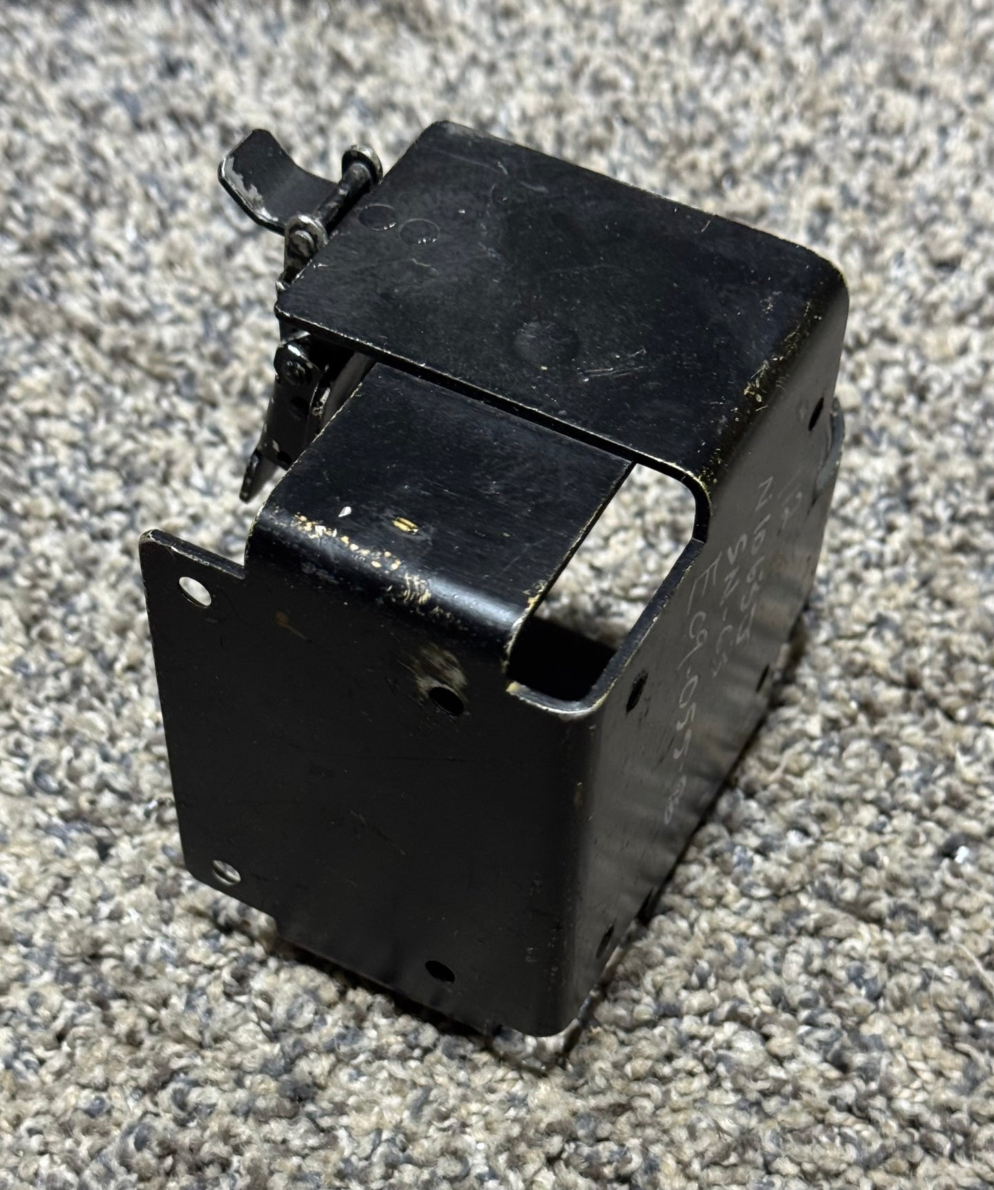 MT-1005-2 Larago Electronics Bracket