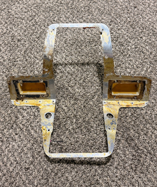 1215187-1 / 1211894-1 Cessna T210N Retainer Assy Headliner W/ Air Box