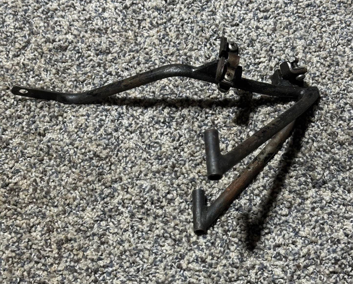 35379-000 PA-28-161 Engine Controls Support Assembly