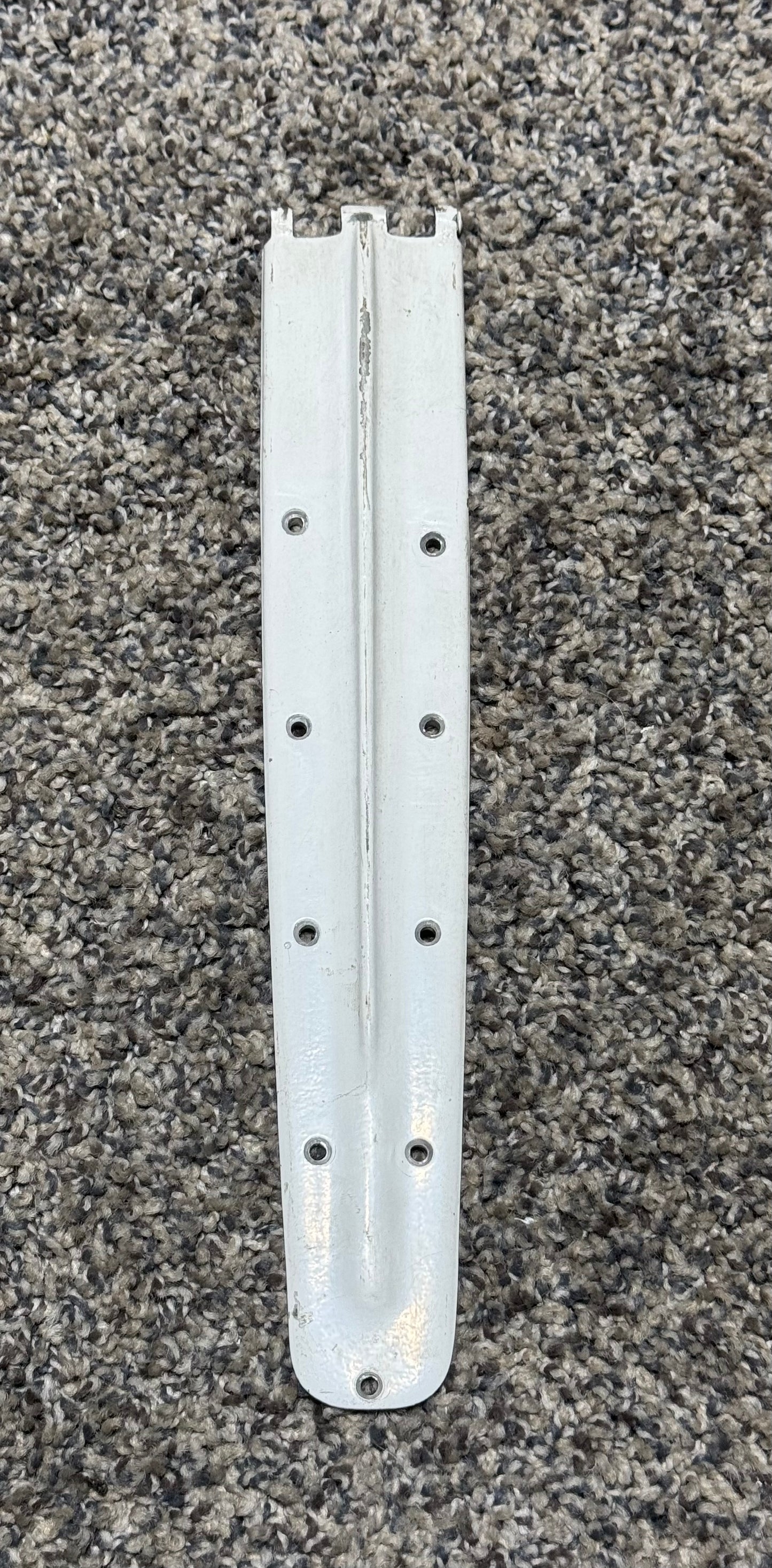 0711037-17 (0711037-497) Cessna 182 Upper LH Cabin Door Hinge Assy