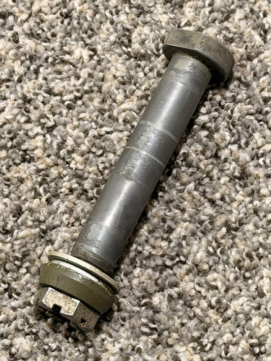 45A7121-7 Bolt