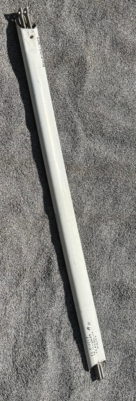 0426606-1 C-150F RH Wing Strut Assembly