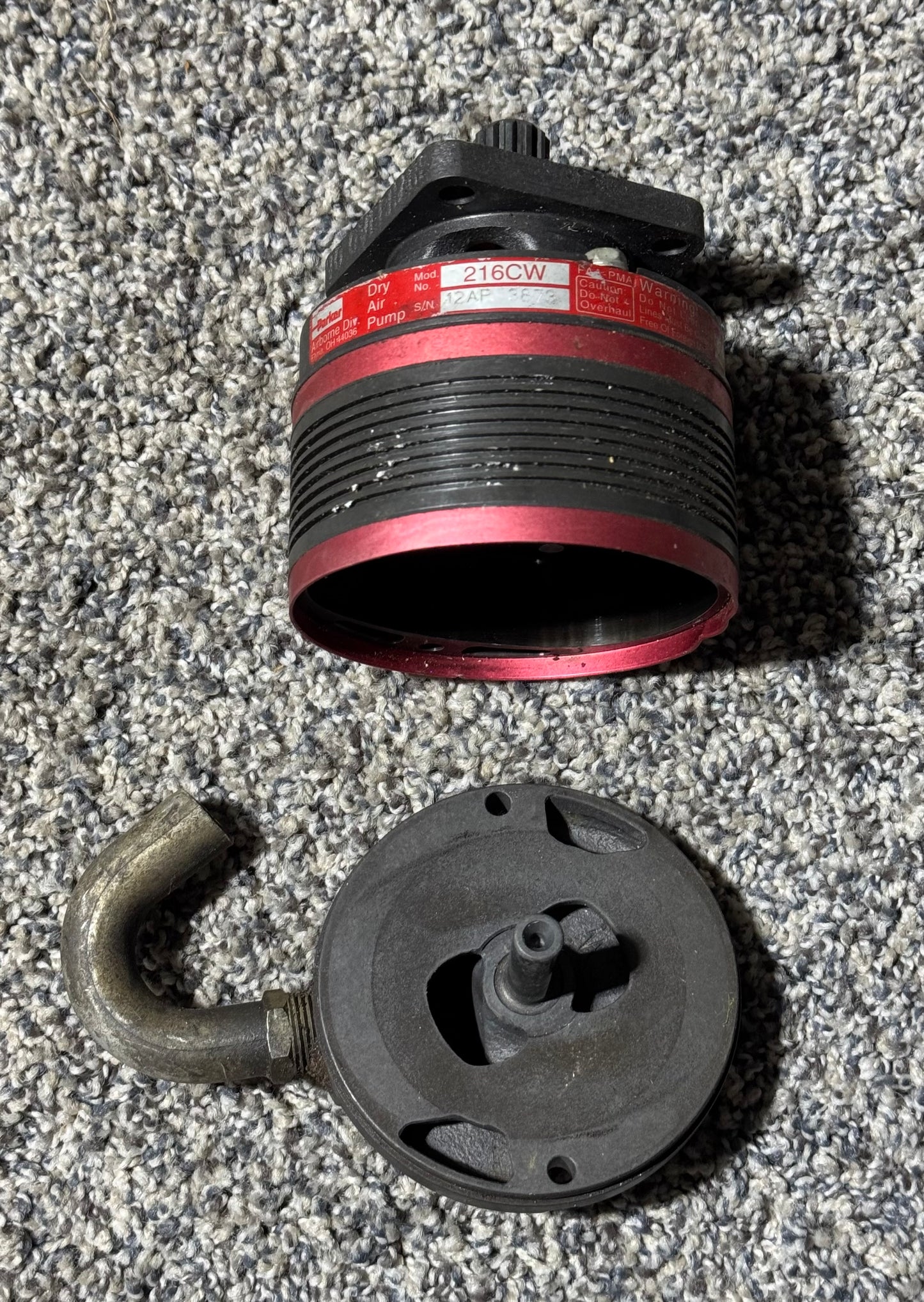 216CW Parker Airborne Dry Air Vacuum Pump