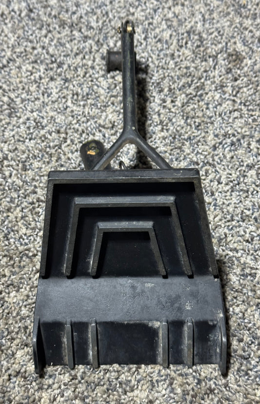 1460320-495 C-172N Co-Pilot Right Rudder Pedal