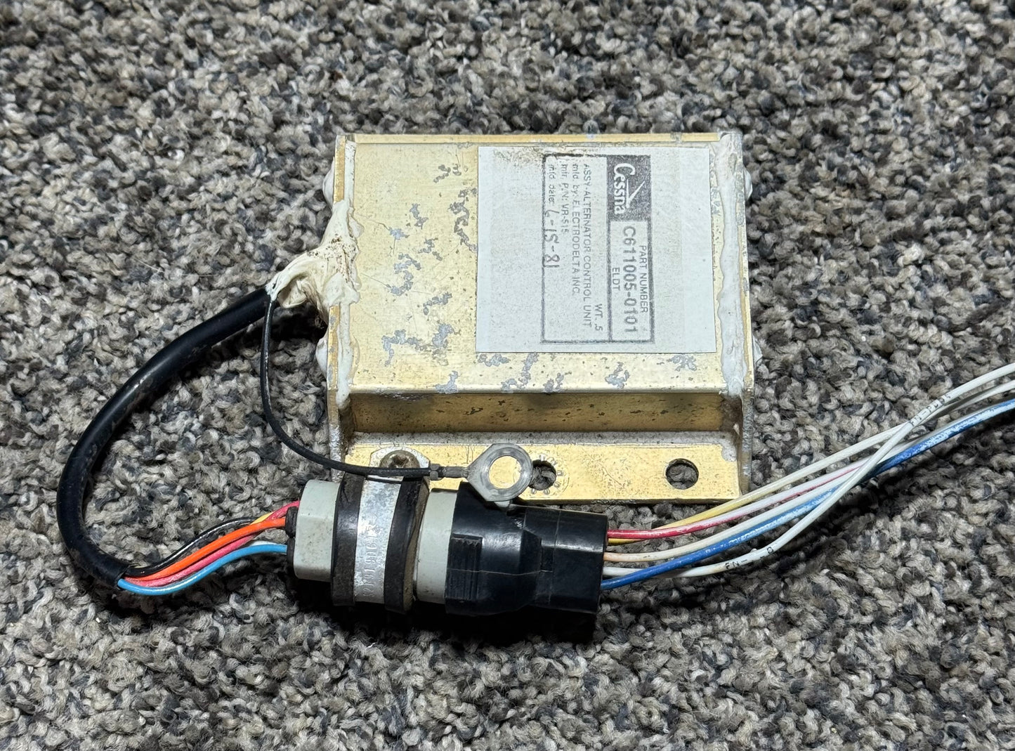 C611005-0101 Cessna T210N Voltage Regulator