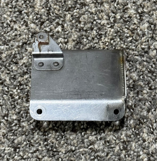SD3-79-6114XB Shorts SD3-60 Auto Feather Bracket Assembly