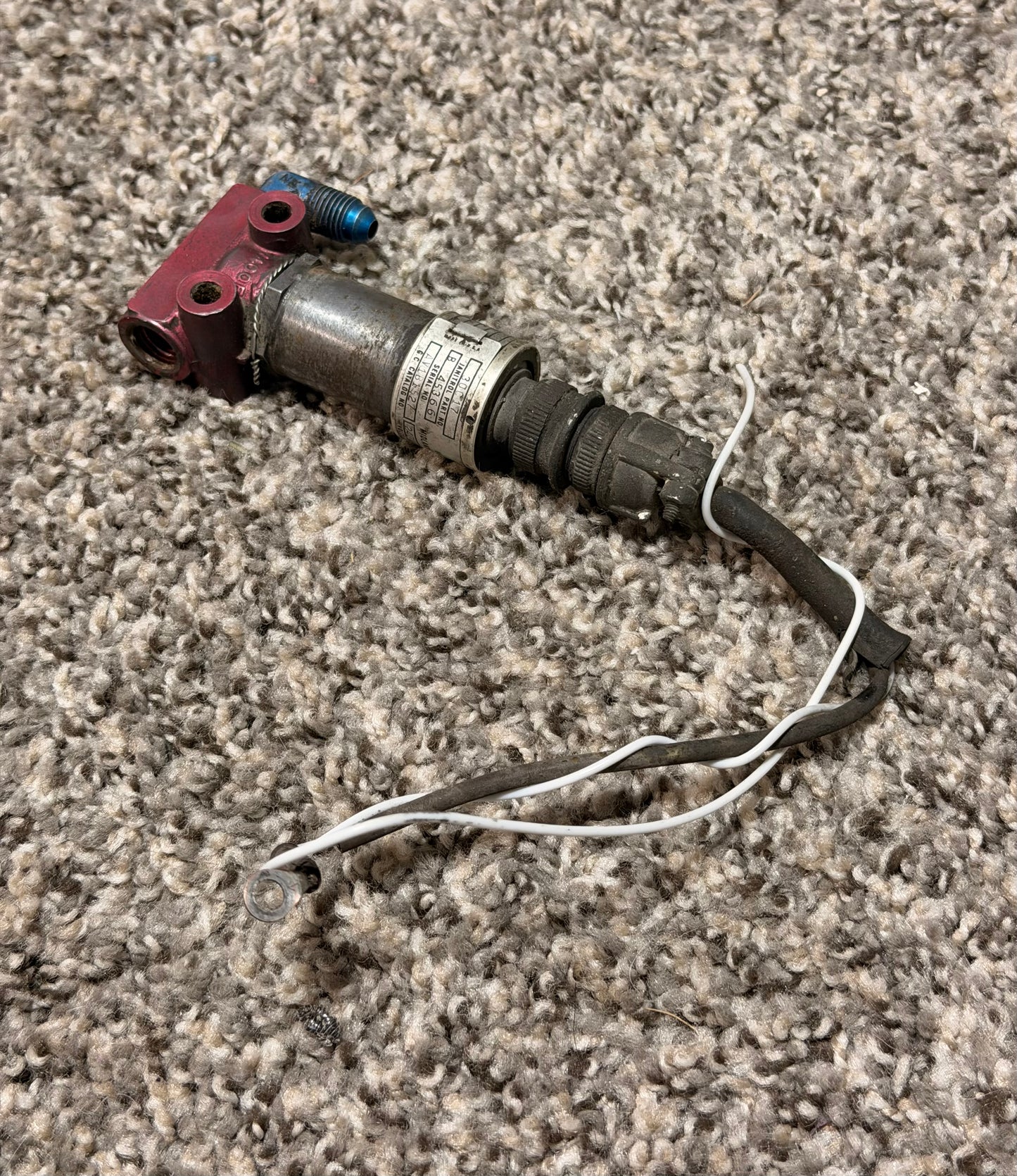 AV1B1597 Aero Commander 500B Midland Ross Corp. Janitrol Solenoid Valve Assembly