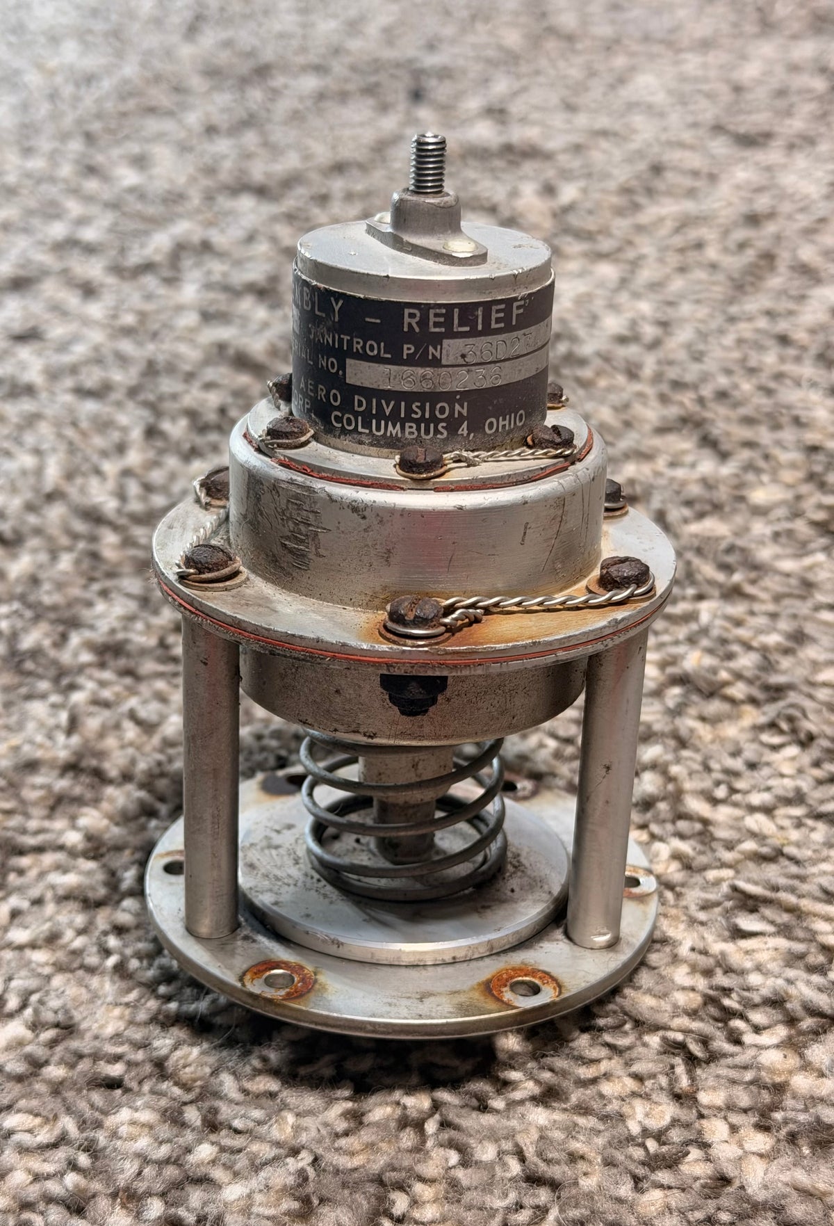 36D27 Relief Valve Assembly