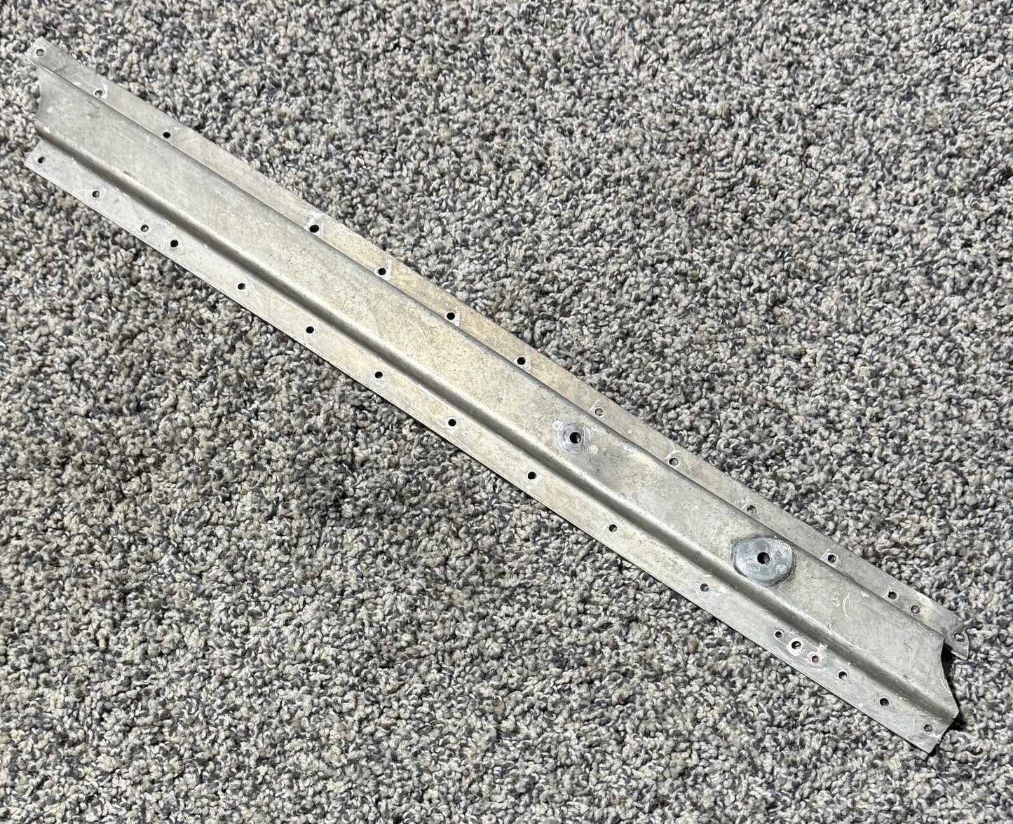 2153006–4 C-P210N Stiffener RH