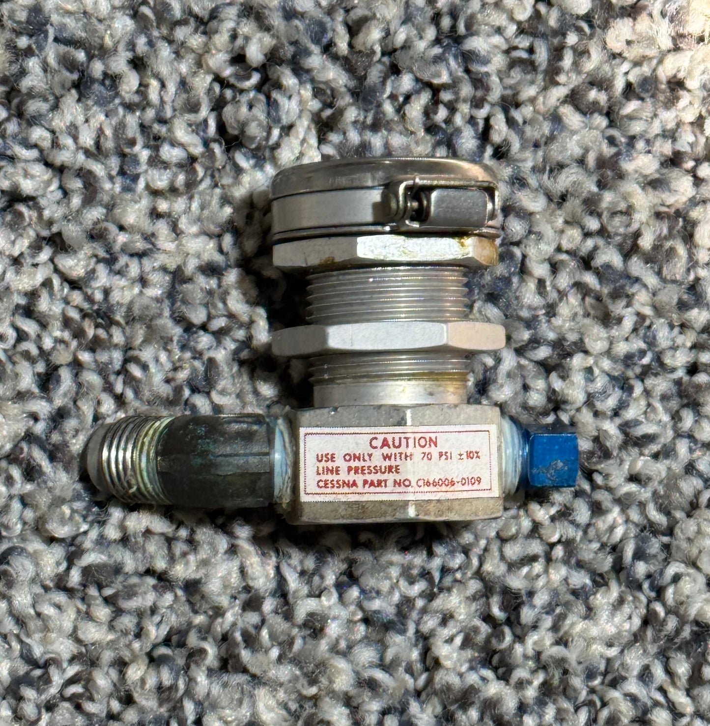 C166006-0109 Cessna Oxygen Outlet Valve