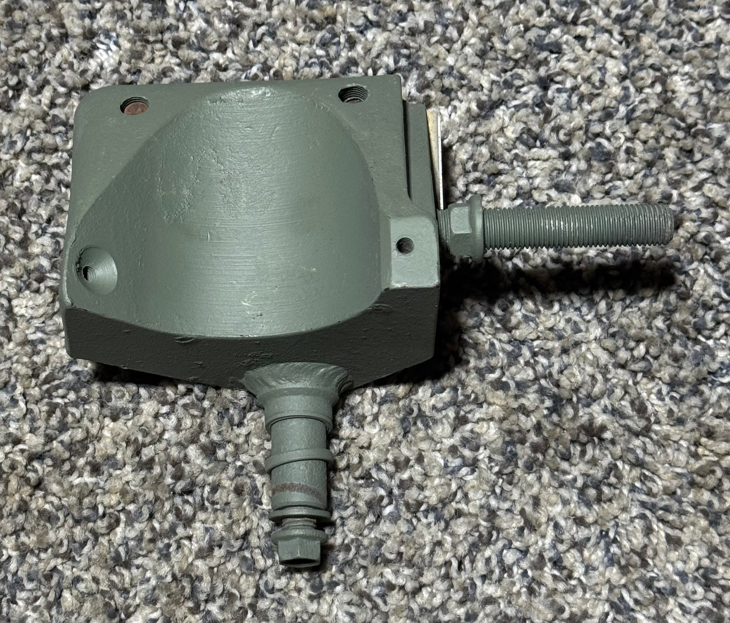 1241618-6 Cessna 210 Main Gear Support Downlock RH W/ Shell