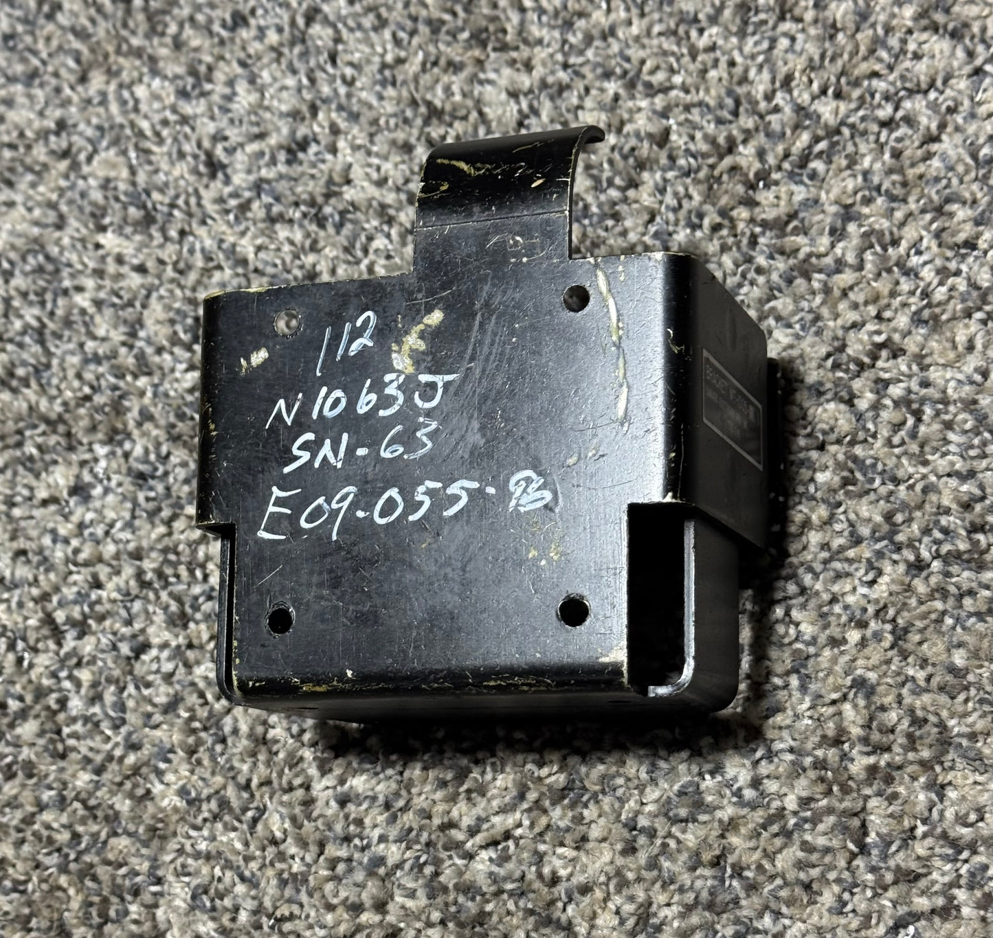 MT-1005-2 Larago Electronics Bracket