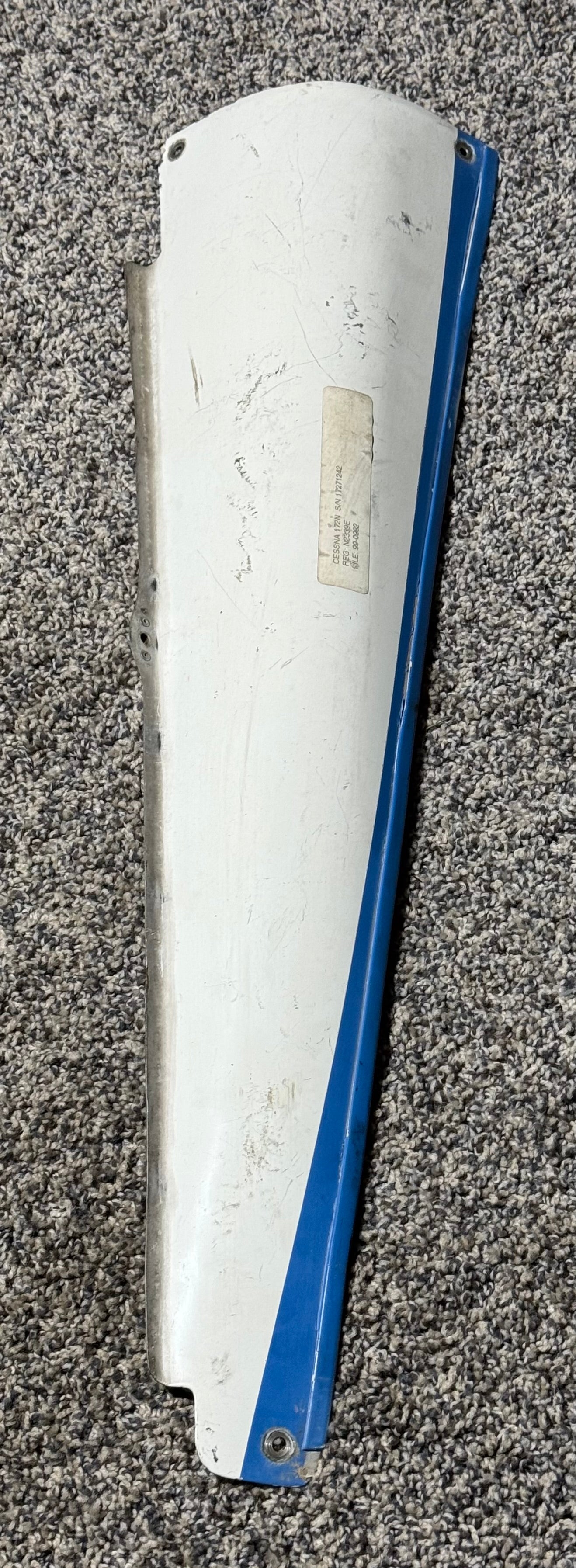 0530010-6 Cessna 172N RH Horizontal Stabilizer Fairing