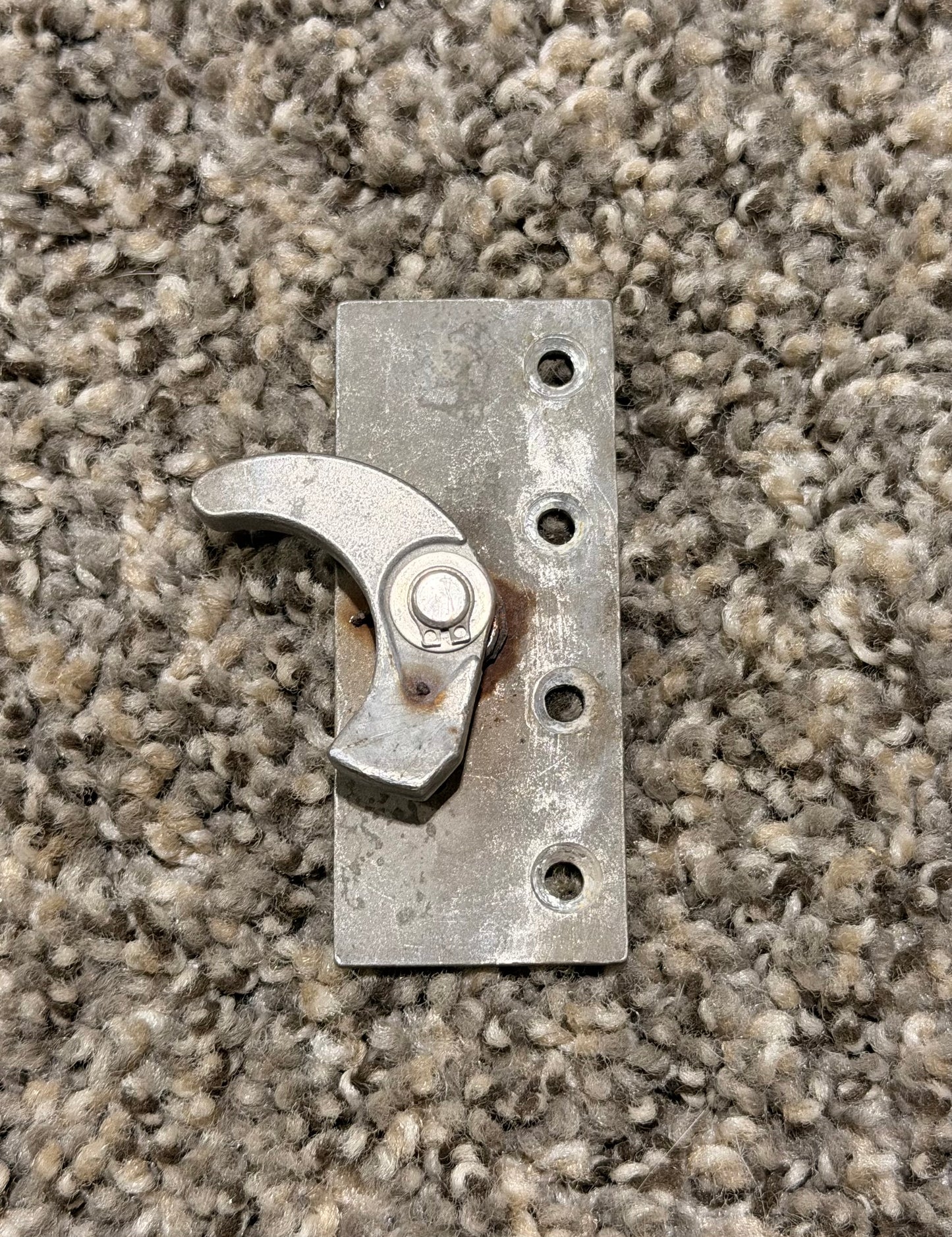 0513558-9 Cessna T210 Secondary Seat Stop Assy