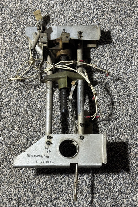 C301002-0203 Cessna 177RG Flap Actuator W/ Bracket And Supports