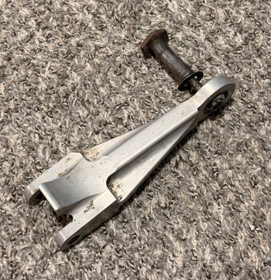 ES10106 Aero Commander 500B Lower Nose Gear Link Assy
