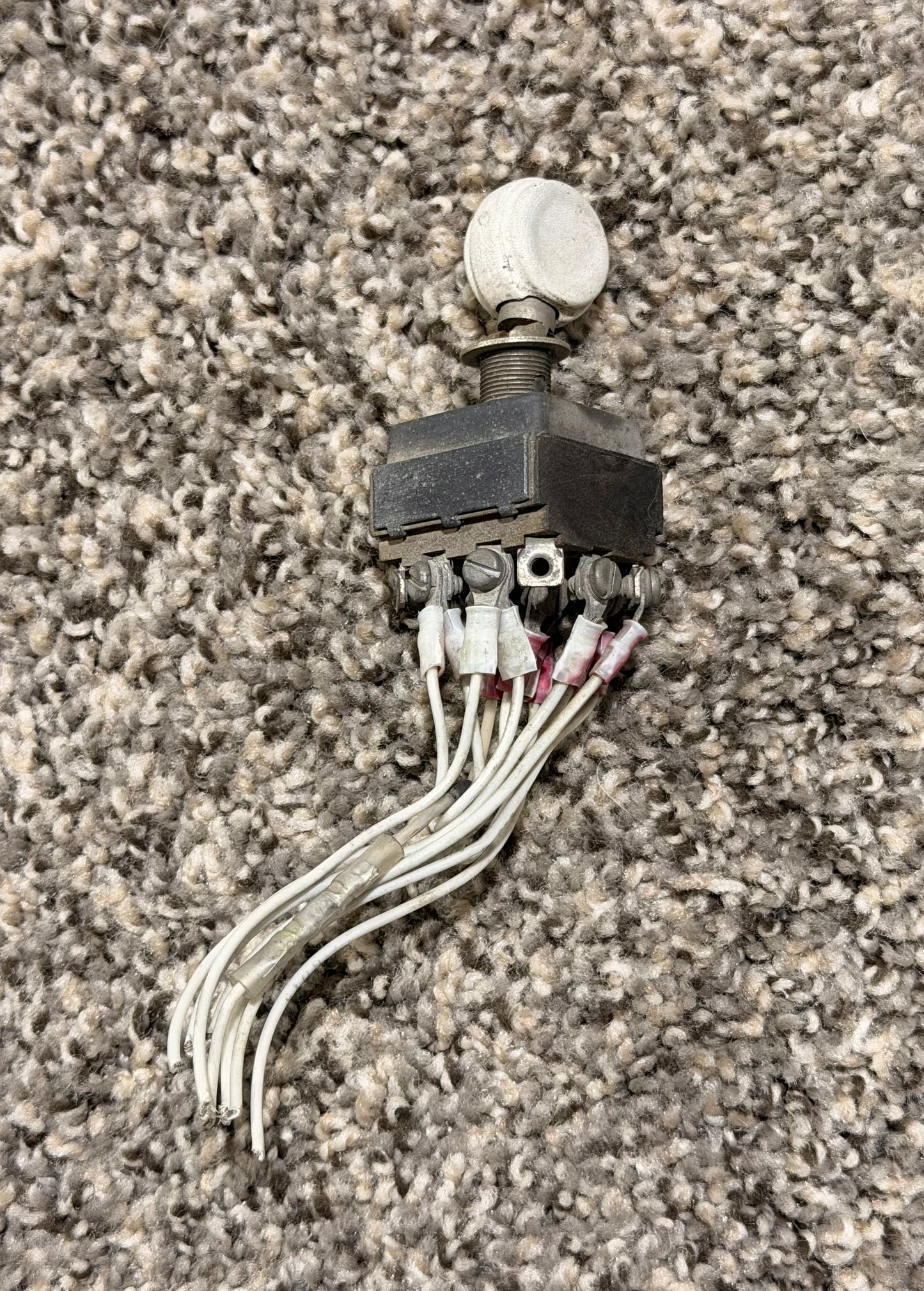 MS25127-E3 Cessna T210 Landing Gear Toggle Switch