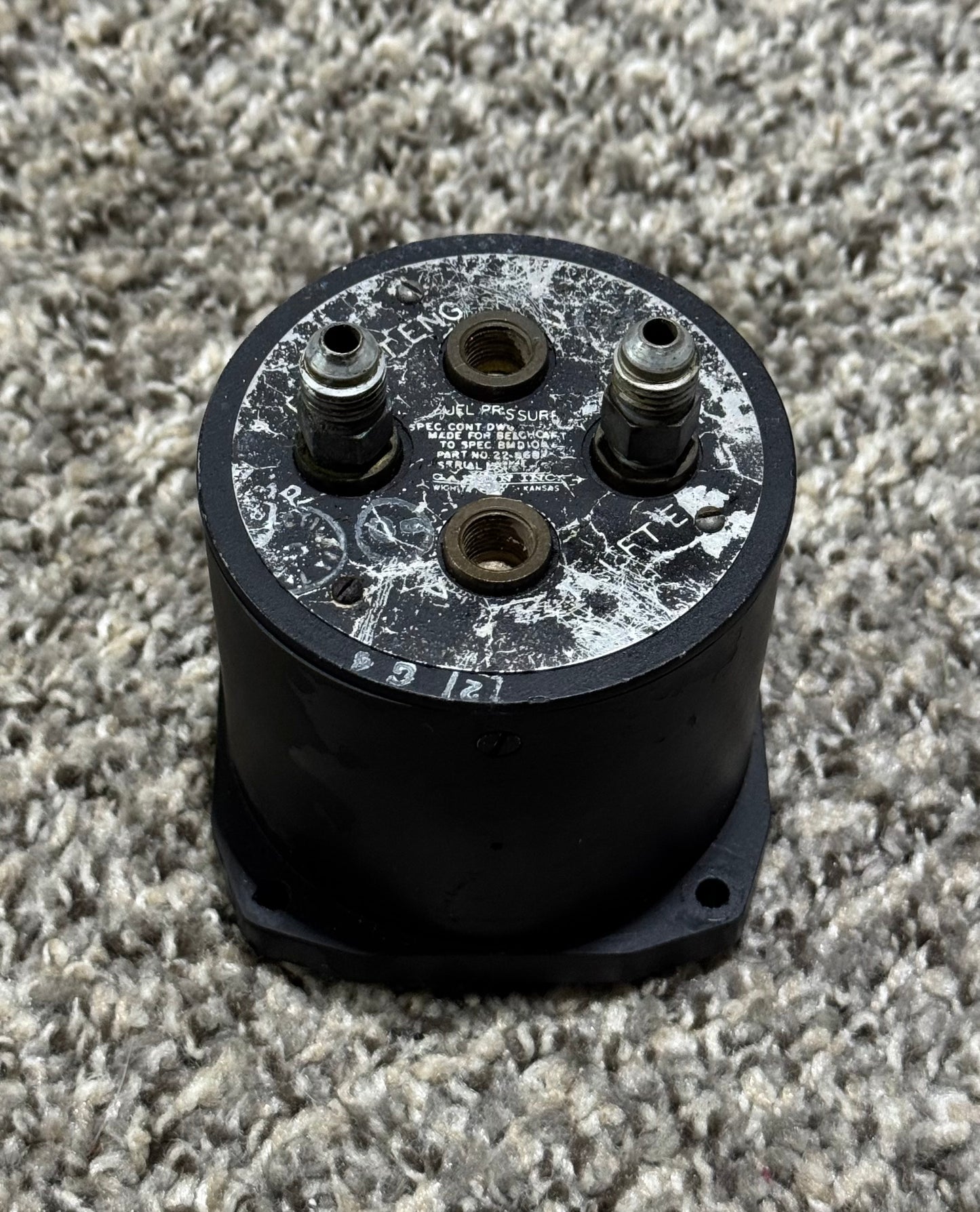 B358 Aircraft Instrument Dual Fuel Pressure Indicator