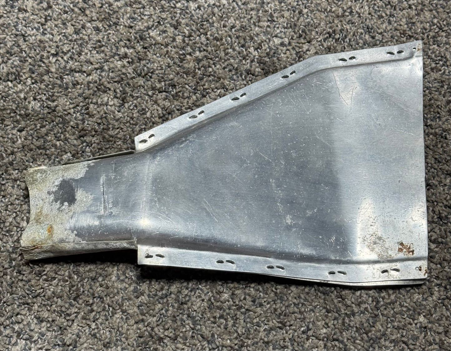 1250503-1 C-210 LH Cabin Air Duct Assy