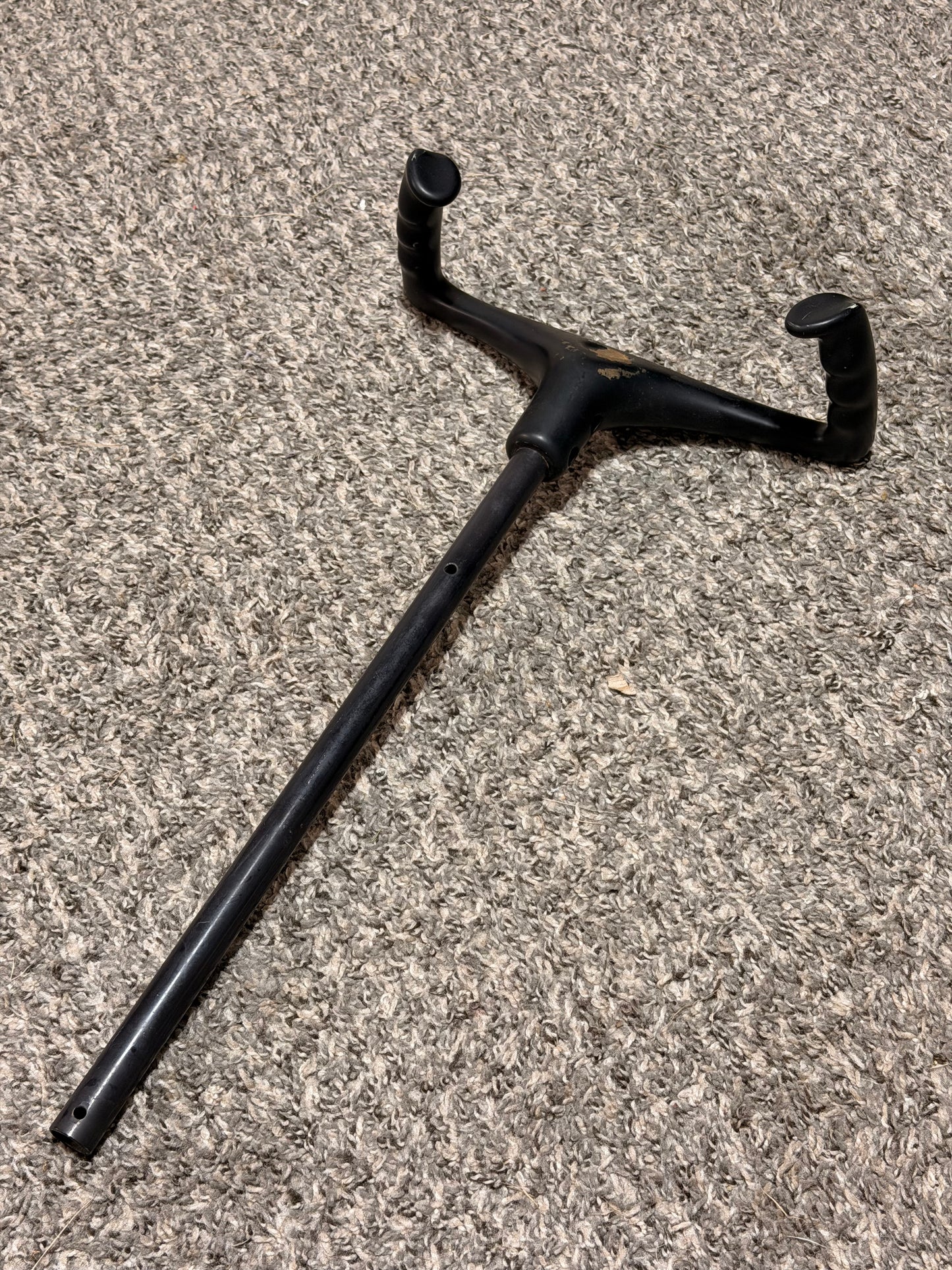 0513240-16 Cessna 150J Control Wheel Assembly