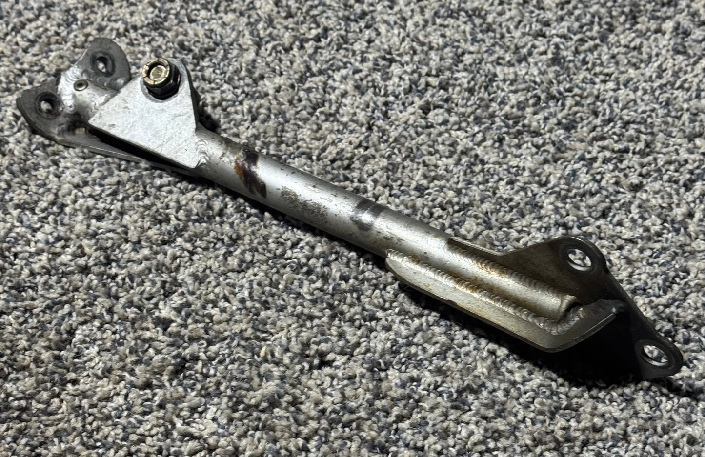 300057-001 Lycoming TIO-540-AA1A5 Support LH Top