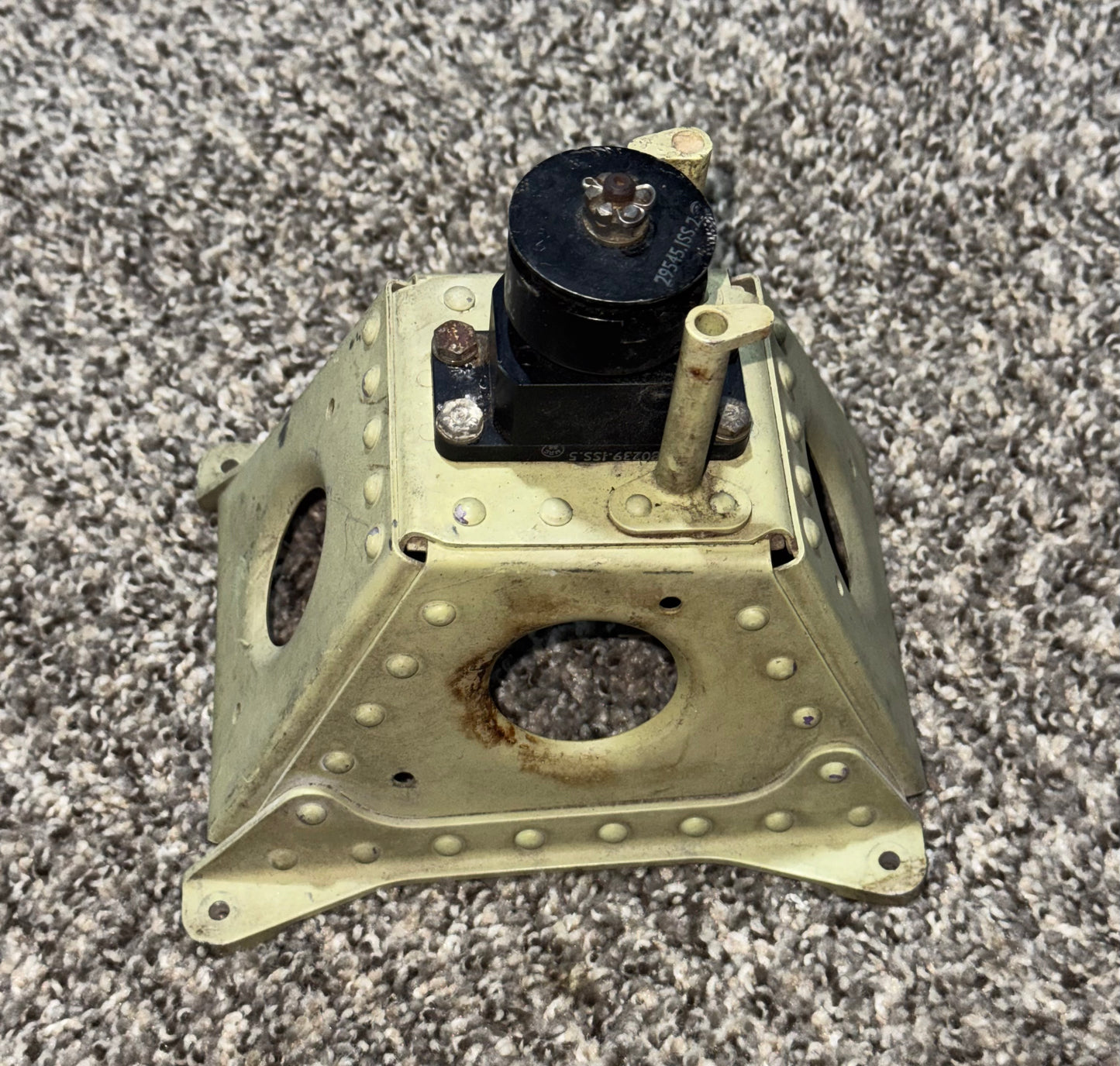 137119E405 JetStream 31 LH Pulley Mounting Assy