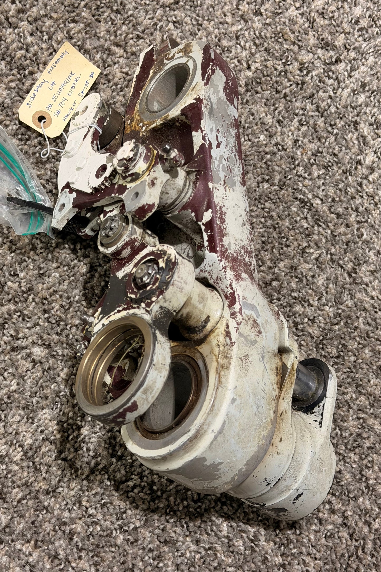 25UM991AK Hawker HS-125-3A LH Sidestay Assembly