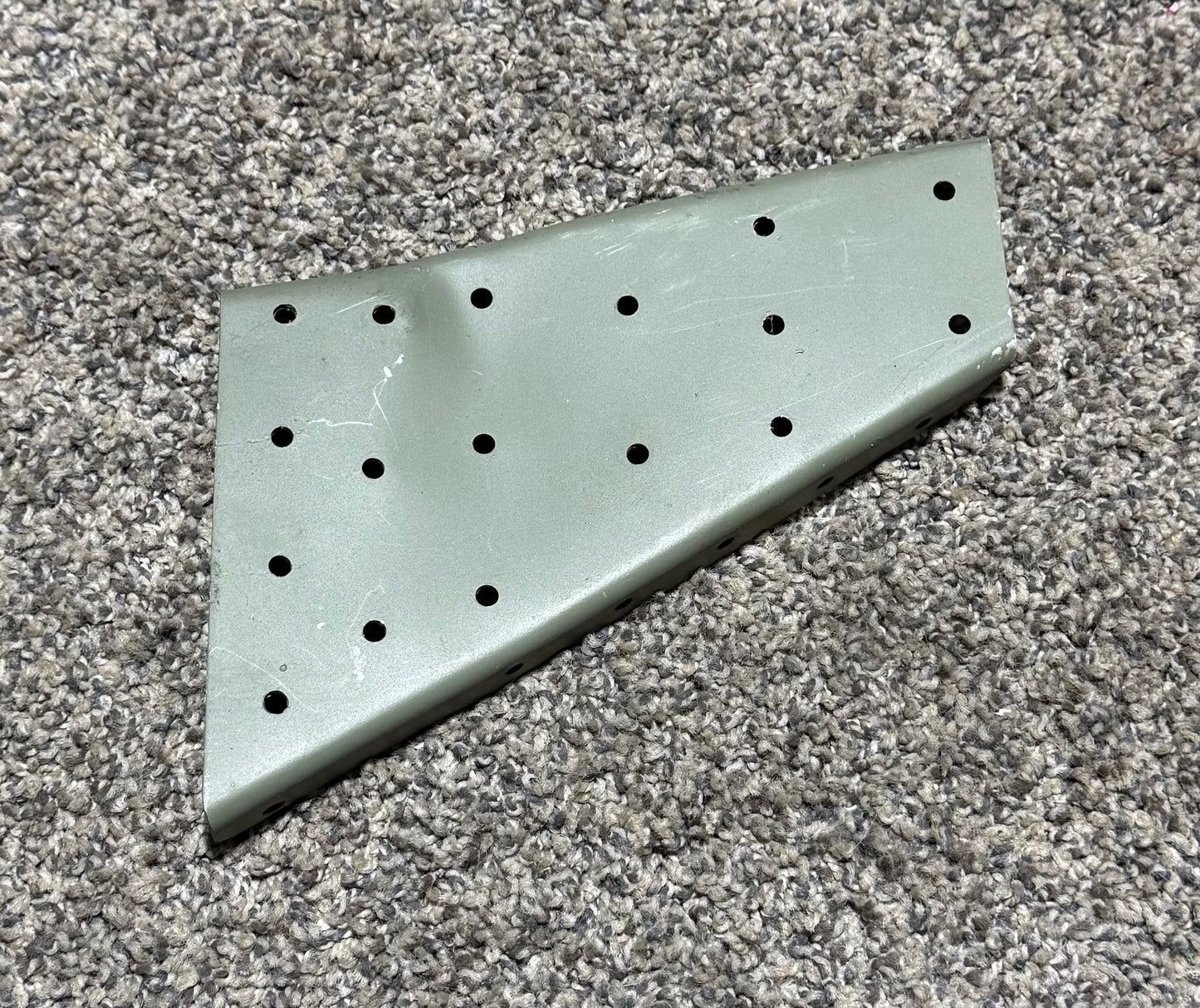 0713607-1 Cessna 182R LH Flange Plate AFT Assembly